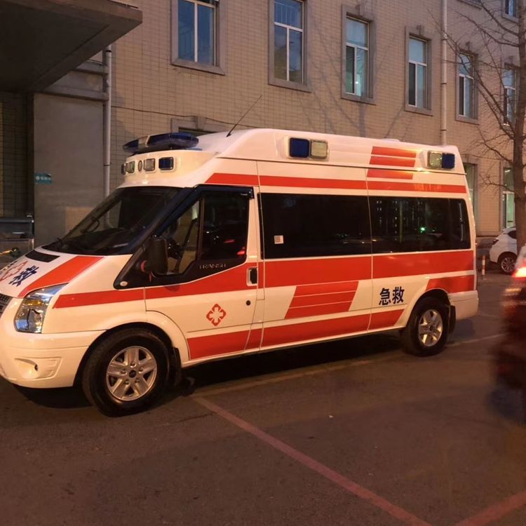 麻山夜间租赁救护车护送病人转院：安全转运的 8 大核心注意事项